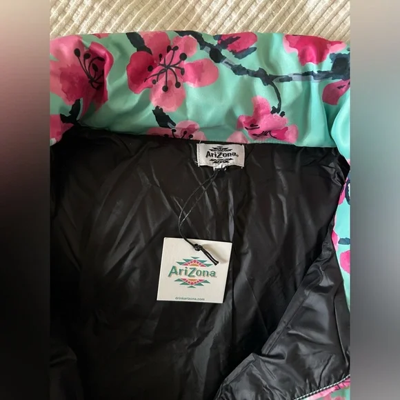 Arizona Green Tea floral Puffer Jacket / Coat - Picture 7 of 13